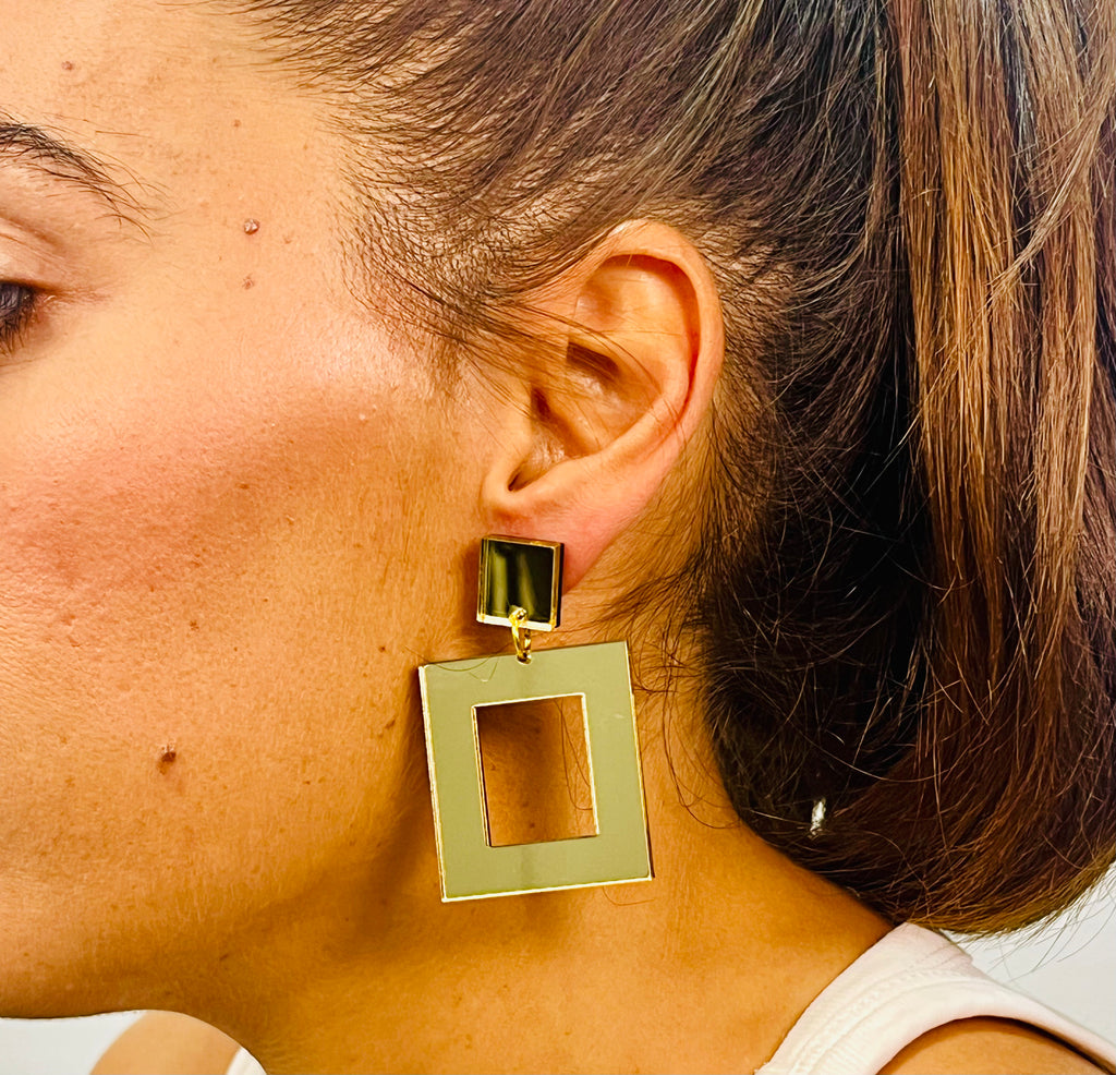 Golden Square Pendientes - modelo